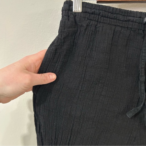 Theory Black Straight Leg Gauze Drawstring Elastic Waist Pull On Pants Size 4 - Picture 3 of 6